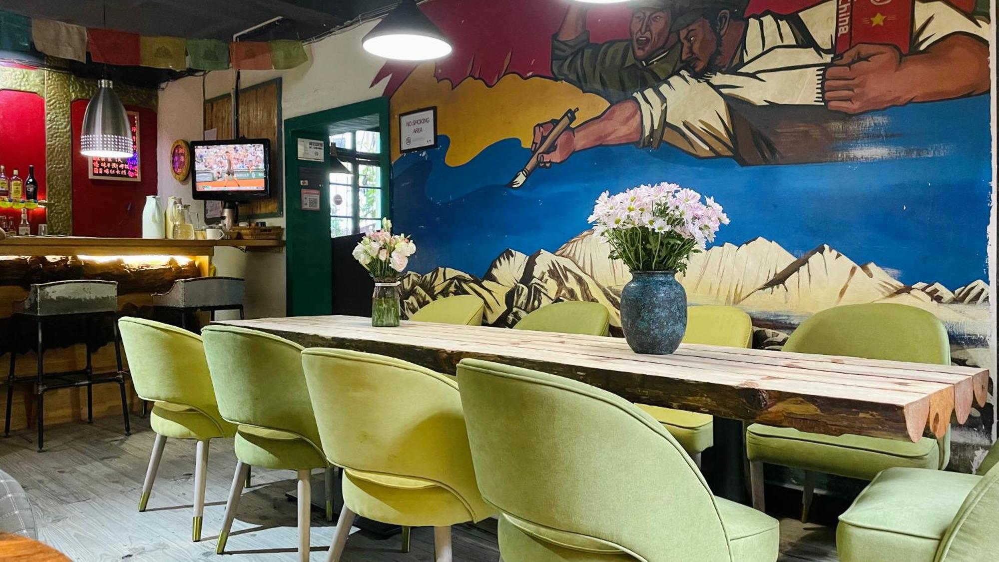 The Cloudland International Youth Hostel Close To The City Center,15 Min Walks To The Subway, Close To The Night Market, Old Street, Green Lake, English-Speaking Service, Free Activity Convenient Payment And Visa Cards Are Accepted Kunming Exterior photo