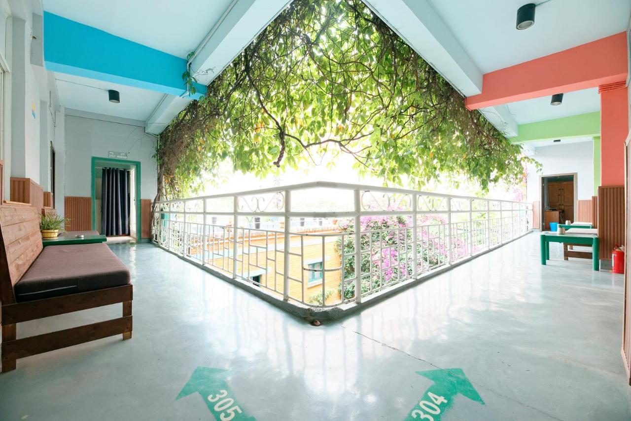 The Cloudland International Youth Hostel Close To The City Center,15 Min Walks To The Subway, Close To The Night Market, Old Street, Green Lake, English-Speaking Service, Free Activity Convenient Payment And Visa Cards Are Accepted Kunming Exterior photo